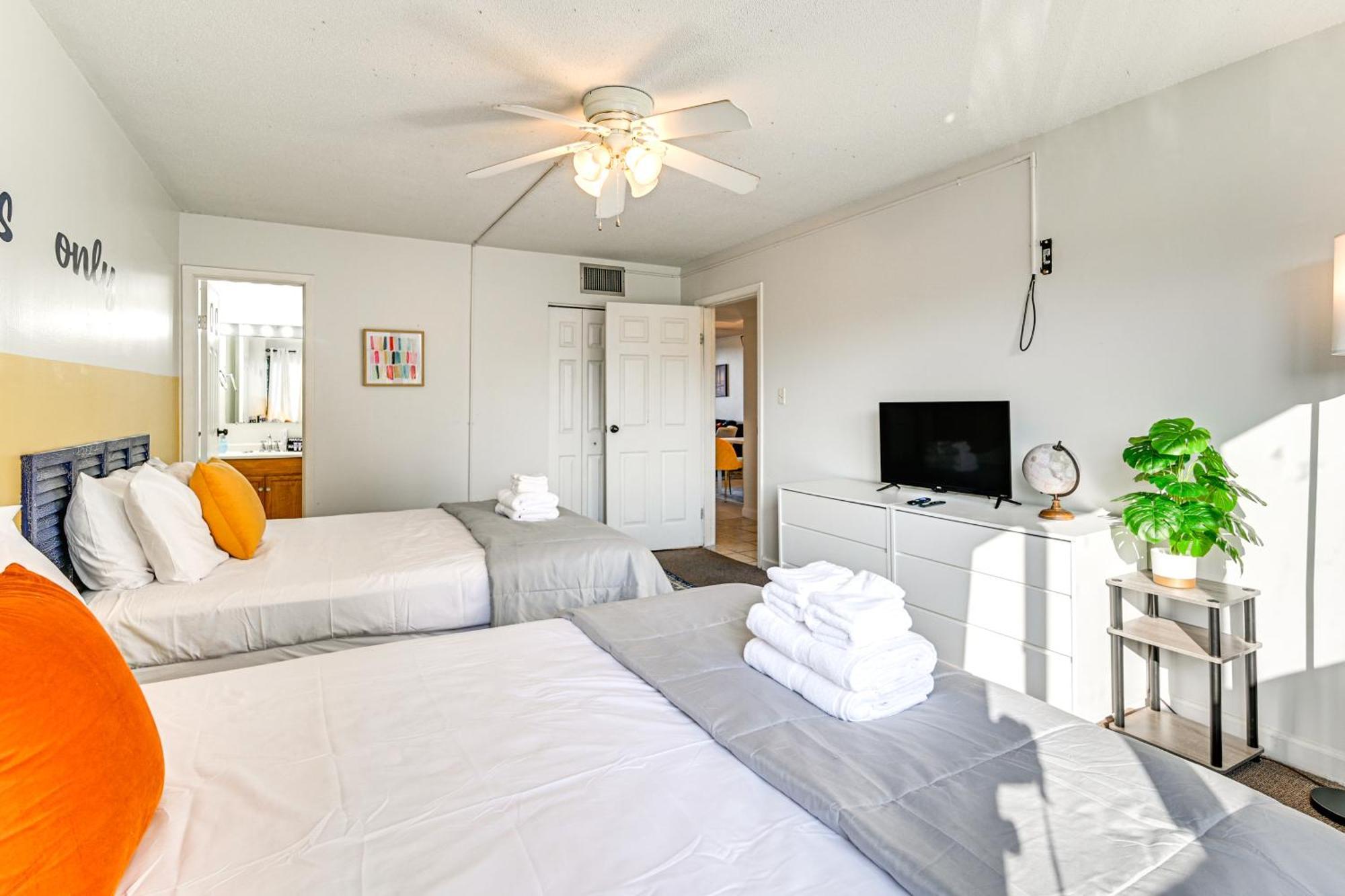 Updated Resort Condo, Walk To Myrtle Beach! Exterior photo