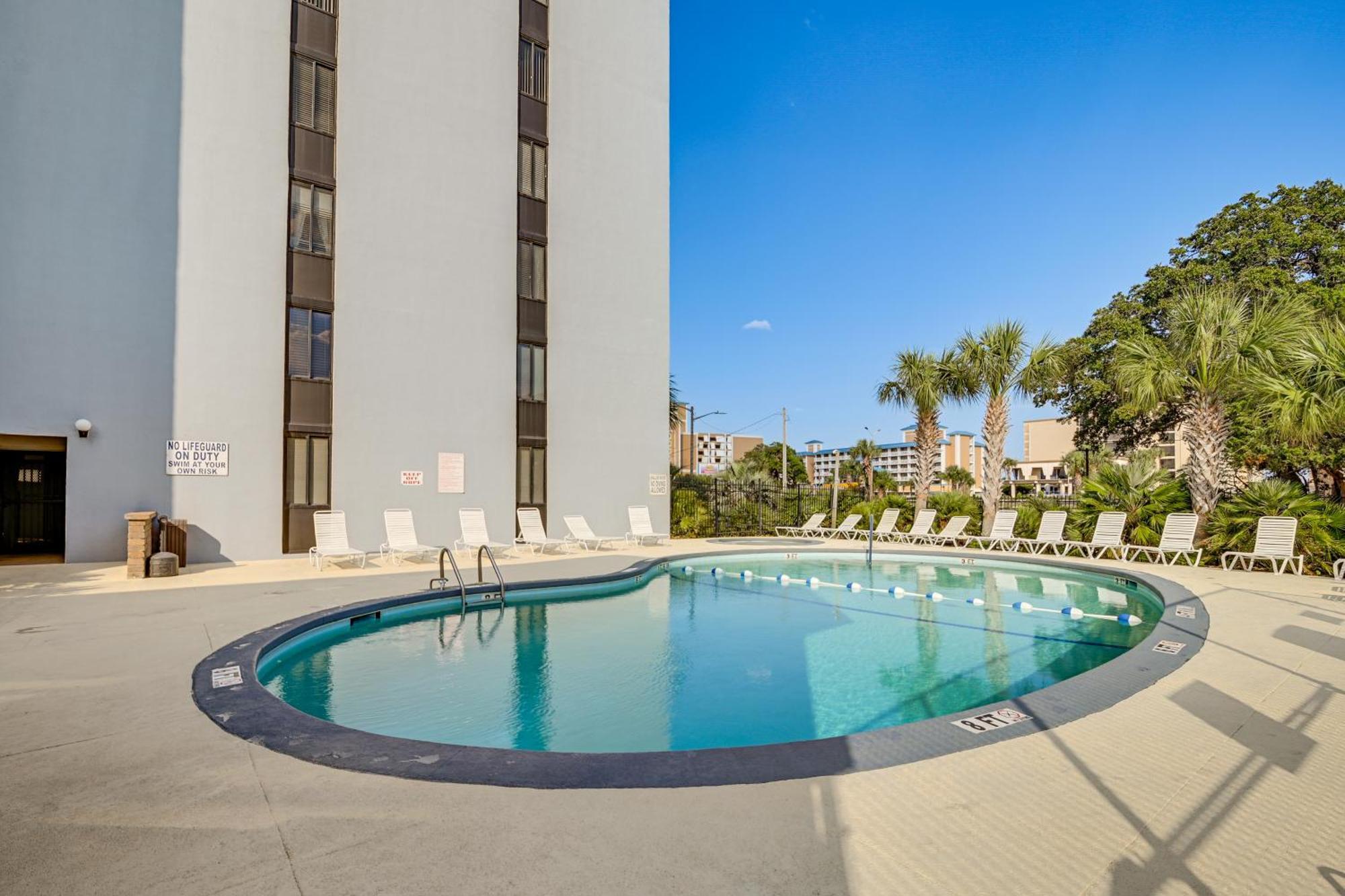Updated Resort Condo, Walk To Myrtle Beach! Exterior photo